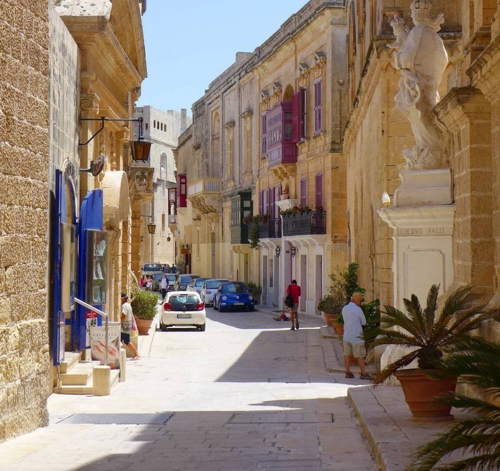 9. Mdina