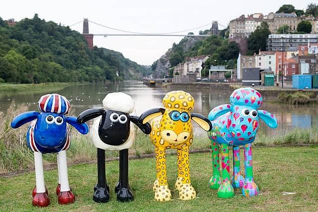 10. Londra’ya yakın bir konumdadır.