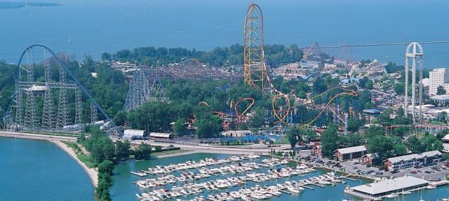 1. Dünyanın en büyük eğlence parkında çalışma fırsatı