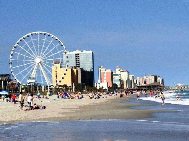 1. Koca bir 3 aylık yazı, eşsiz Myrtle Beach sahillerinde geçirirsiniz.