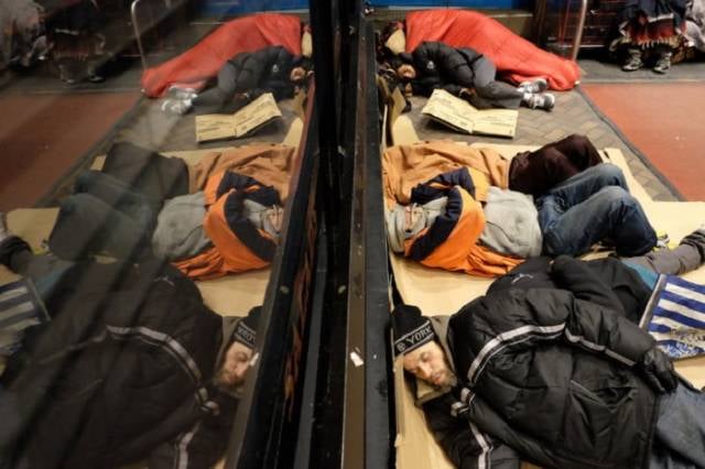 1. Güvenlik problemi olabilir.