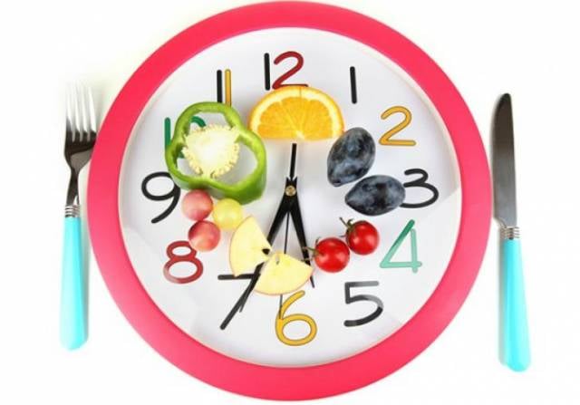 2. Yemek saatlerine dikkat etmelisiniz.