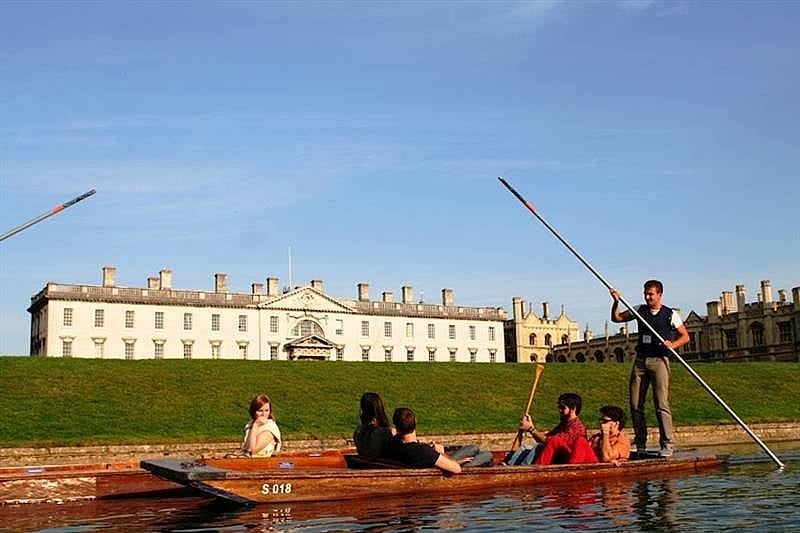 10. Sosyalsiniz ve daha sosyal olacaksınız.