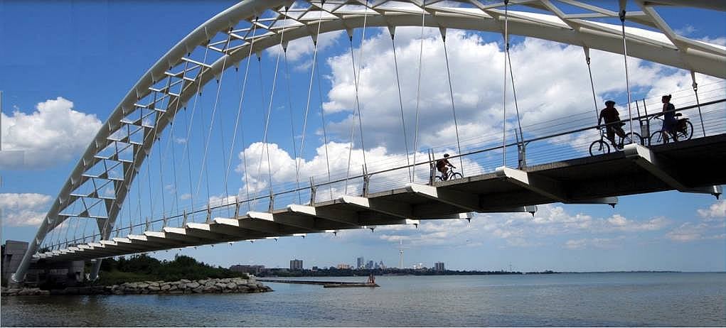 13. Sosyal aktiviteler çok gelişmiştir.