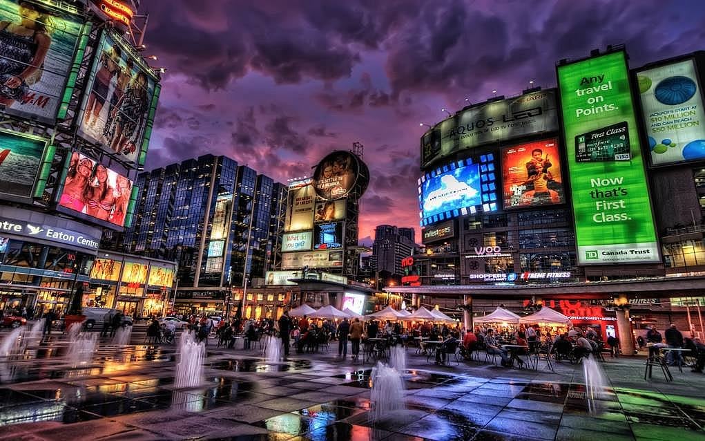 12. Alışverişi sevenlere sınırsız olanaklar sunmaktadır.