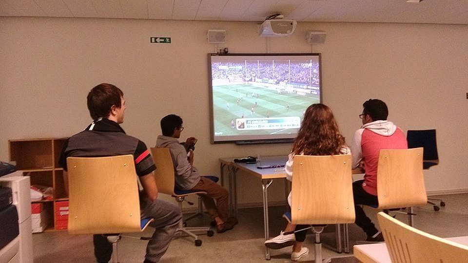 13. El Clasico izledik.