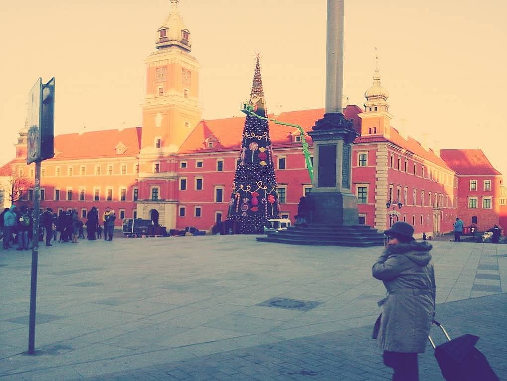 41. Varşova çok soğuk olsa da üşümeye değer.