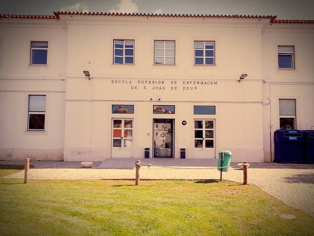 6. Hemşirelik fakültesinin hastanenin yanında olması.