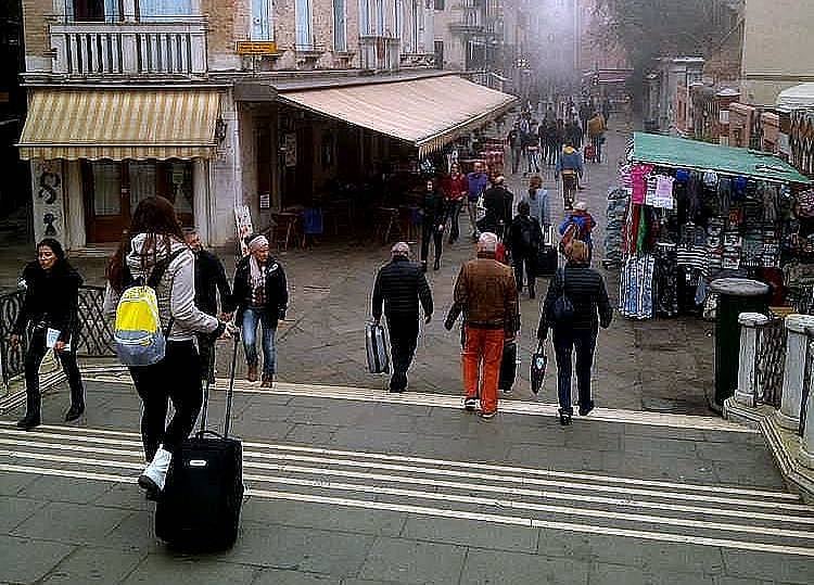 1. Aileden ilk kopuş, ilk yurtdışı deneyimim.