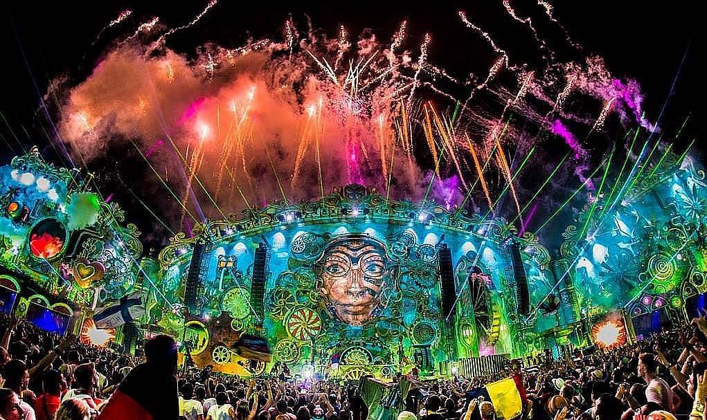 1. Tomorrowland - Belçika