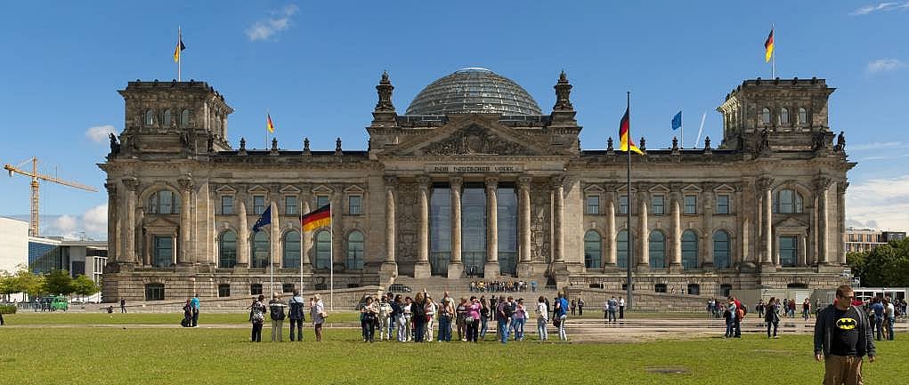 17. Almanya Meclis Binası ‘’Reichstag’’