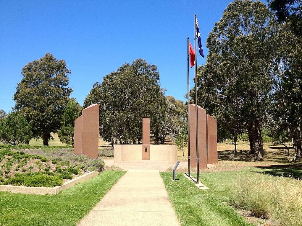 11. Kanberra Atatürk Anıtı