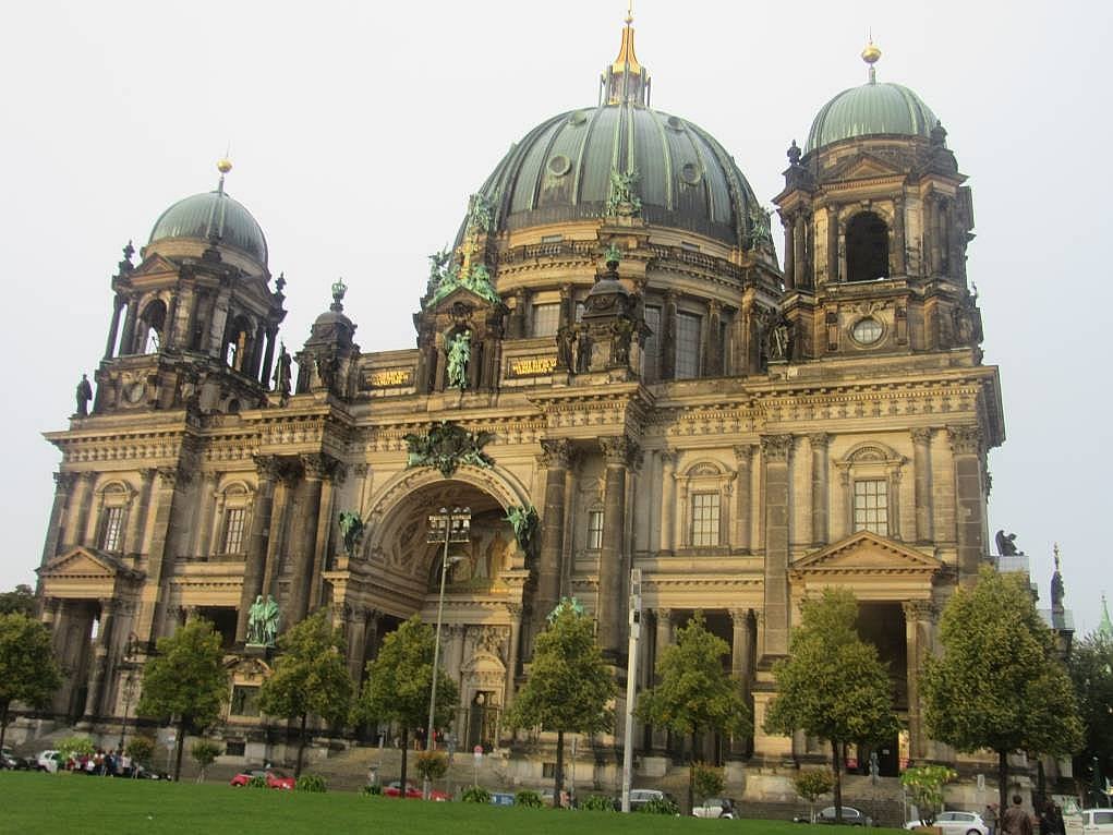 11. Bir mimari şaheser, Berlin Katedrali.