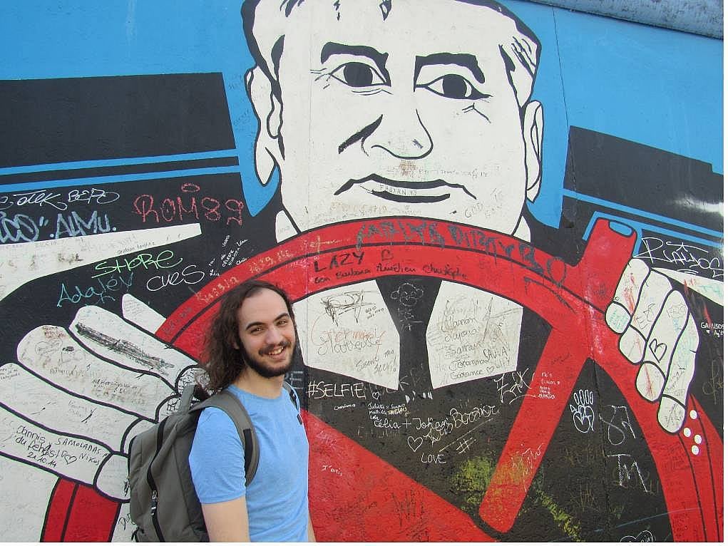 18. Ve o meşhur duvar ‘’Berlin Duvarı’’ (East Side Gallery).