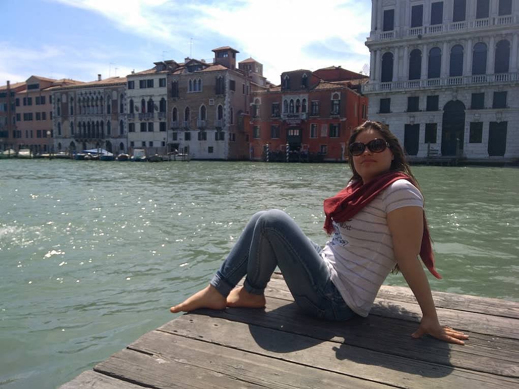 12. Yaya taksi bu olsa gerek.