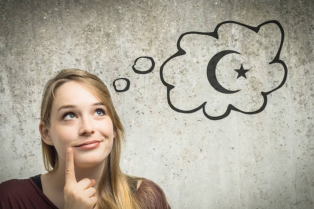 8. Soydaşlarımızın sayısının az olması.