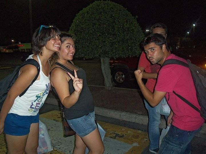 8. Virginia Beach'te alışverişten geç dönmeyin.