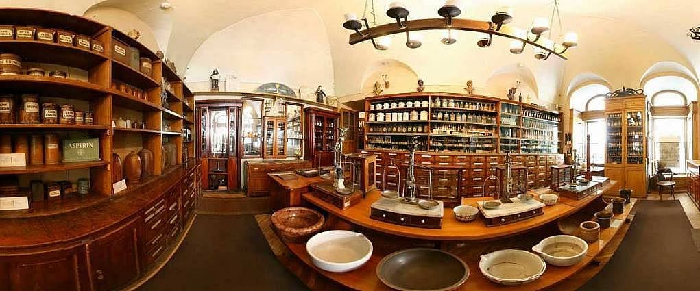 8. Lviv'deki en eski Eczane Müzesi.