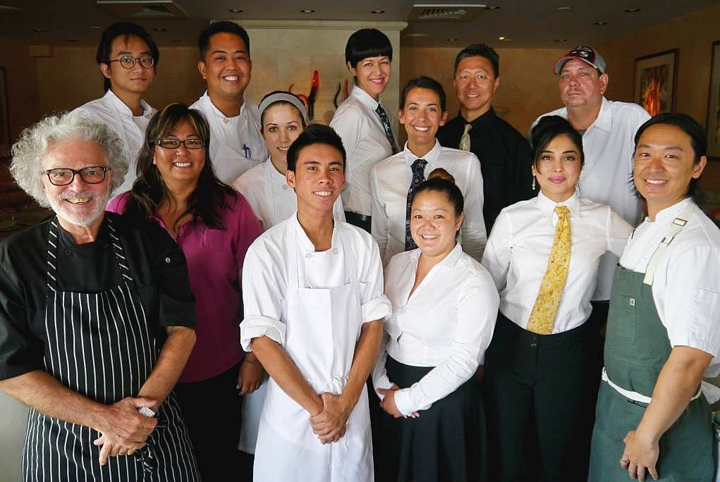 3. Çok uluslu bir ortamda çalışmanın avantajlarına sahip olursunuz.