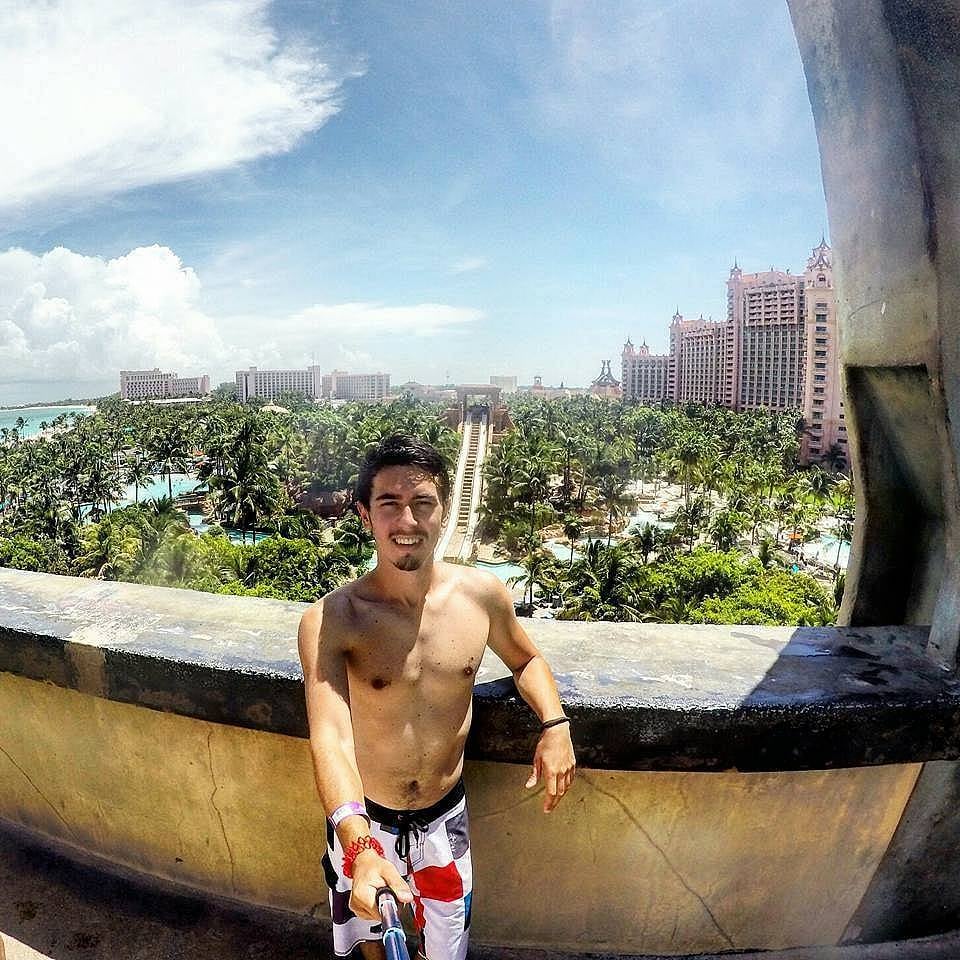 8. Bahamalar'da mutlaka görülmesi gereken bir yer : Atlantis