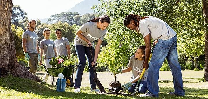 8. Sosyal sorumluluk projelerine katılın.