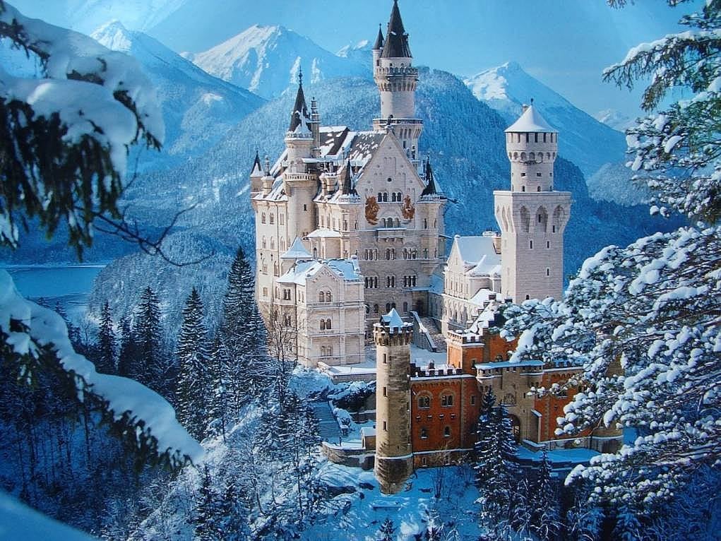 6. Neuschwanstein Kalesi (Almanya)