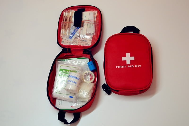 9. İlk yardım çantası
