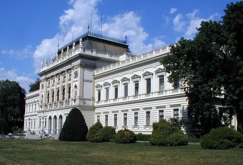 6. Graz Üniversitesi