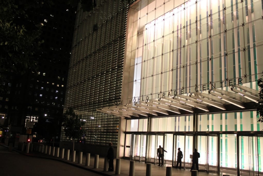 5. 11 Eylül Anıtı'nı gezdik ve Dünya Ticaret Merkezi'ni turladık.