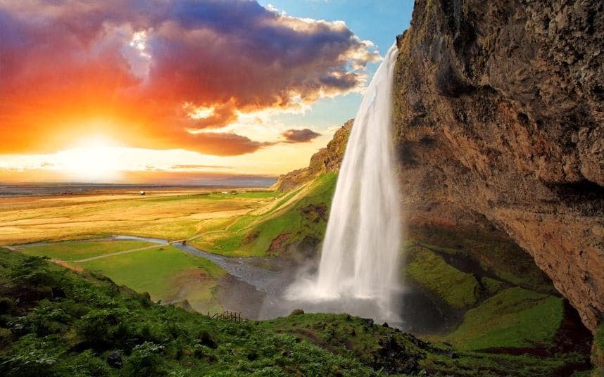2. Seljalandsfoss Şelalesi - Þórsmerkurvegur, İzlanda