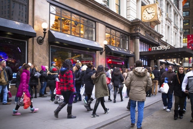 5. Alışverişe çıkmadan önce indirimlere göz atın!