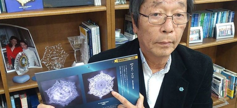 4. Suyla konuşan adam: Masaru Emoto 