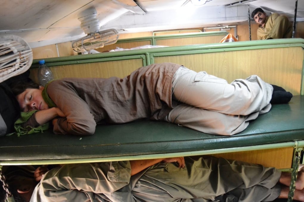 15. Her yerde uyumaya hazır olun.