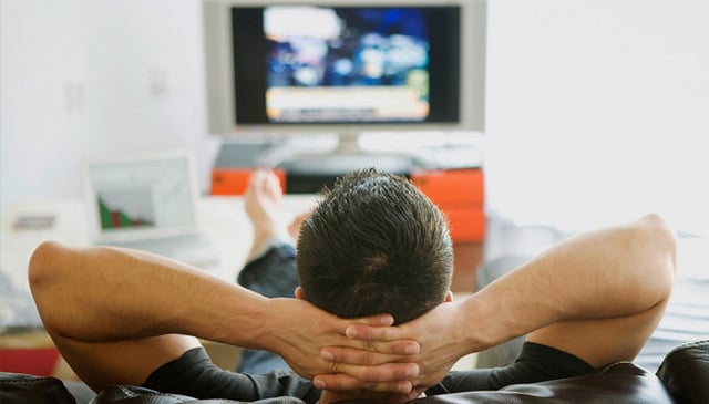 4. Sık sık yabancı dizi izleyin.