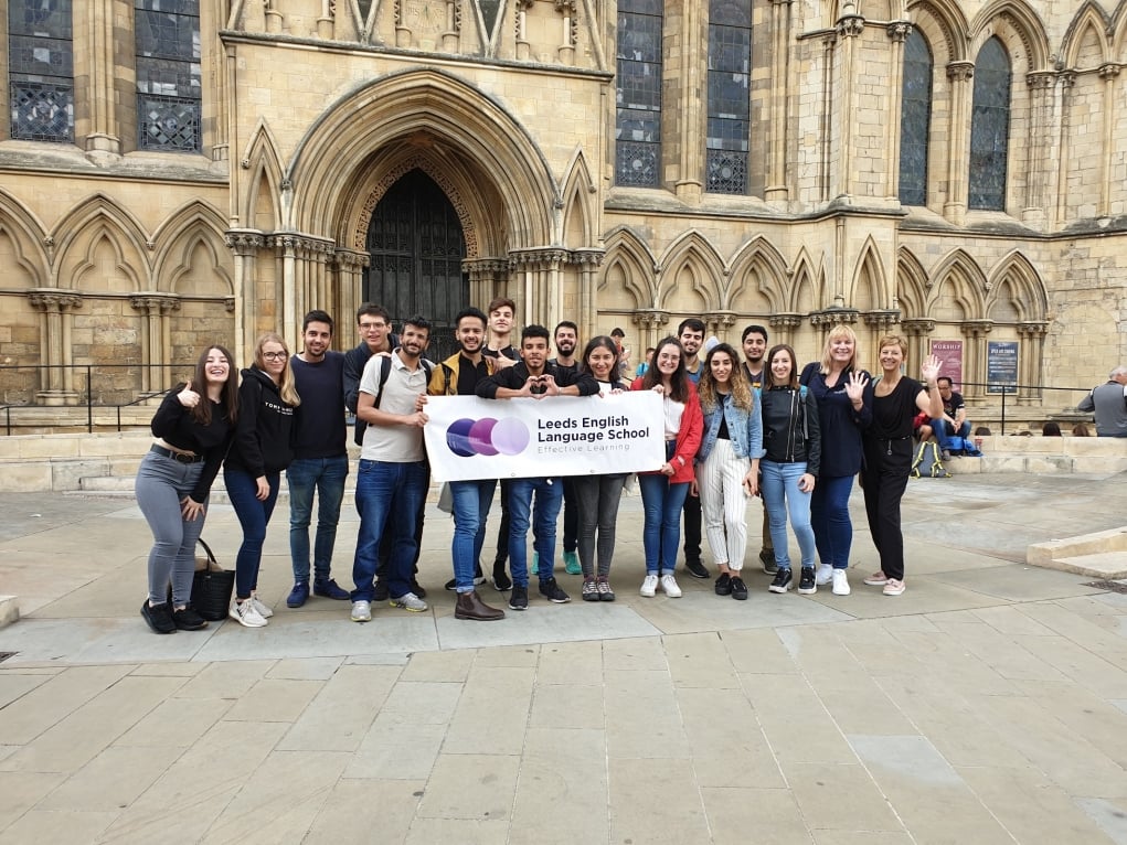 4. “Keşfet, Deneyimle ve Paylaş” döngüsü beni öğrenme ve keşfetme arzusu ile büyütüyordu.