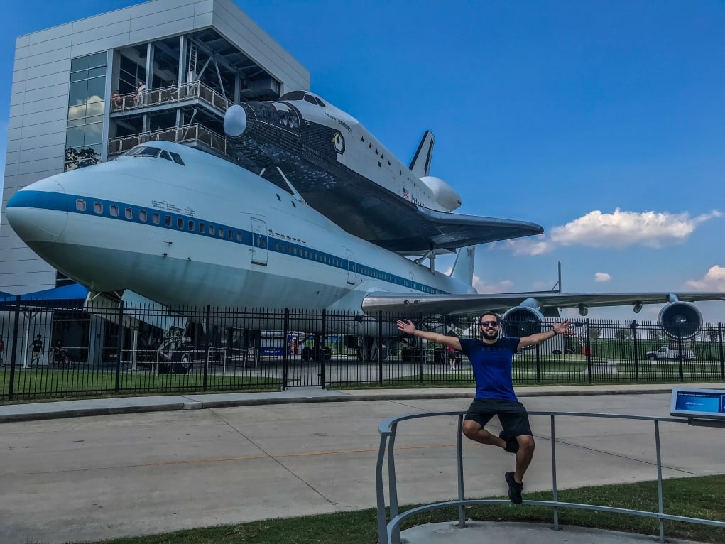 4. Ünlü uzay üssü NASA Johnson Space Center buradadır.