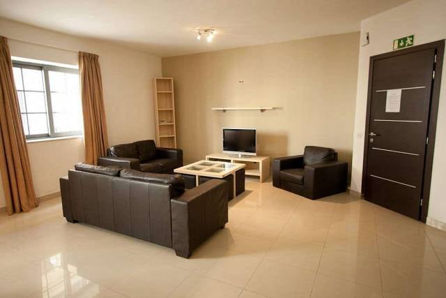 9. Yurt ve apart konaklamaları sadece ESE öğrencilerine aittir.