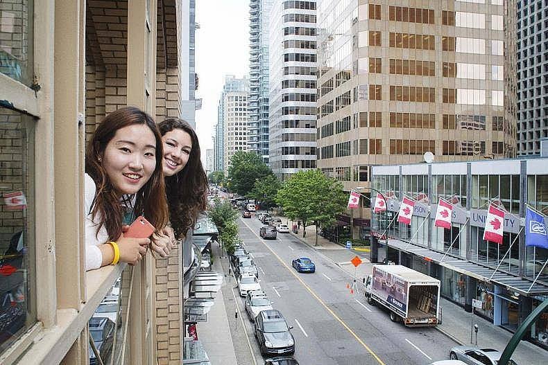 Kanada'da Dil Eğitimi Almanız için 20 Önemli Neden!