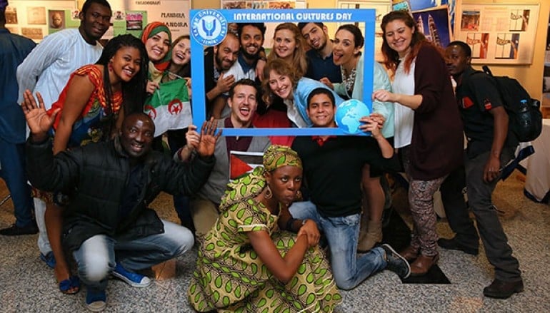 8. Başka kültürlere maruz kalacaksınız.