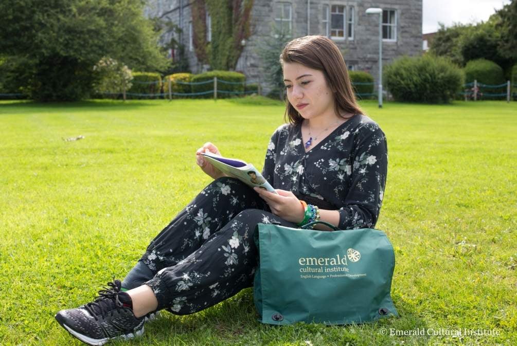 4. Biraz mola verelim, buyurun oturun!