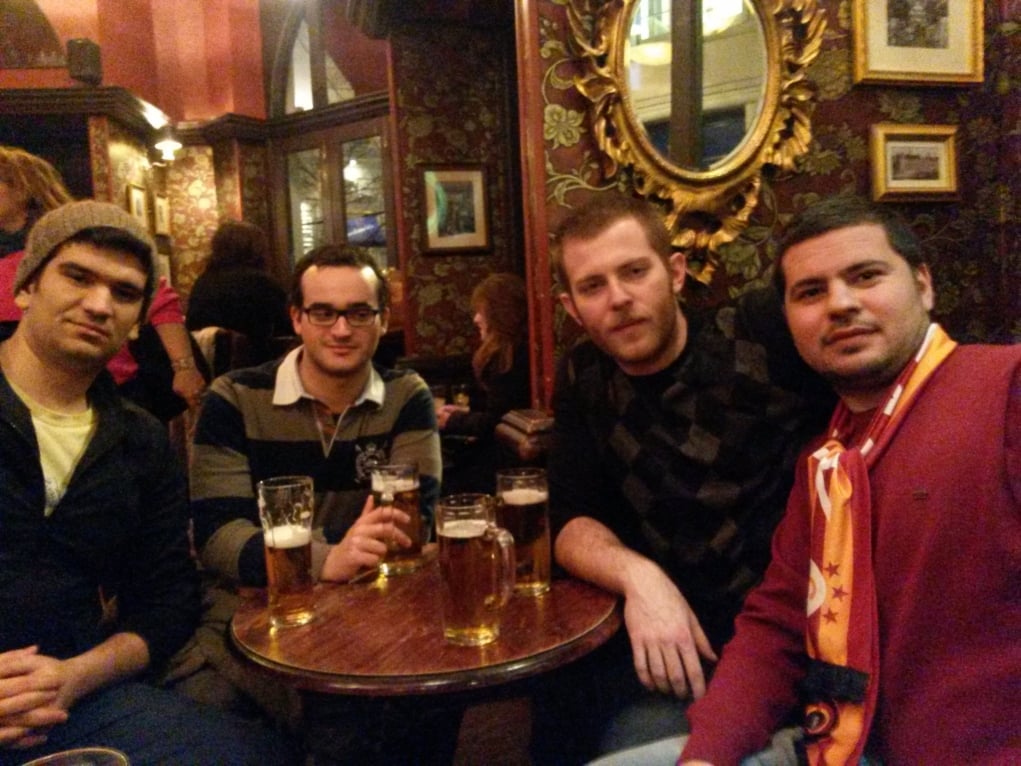 7. Yabancı dil pratiği yaparsınız.