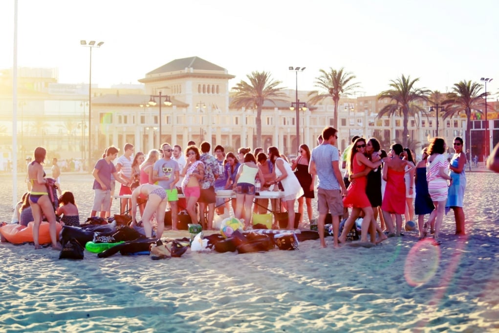 6. Valensiya'da dil okulu aktiviteleri neler?