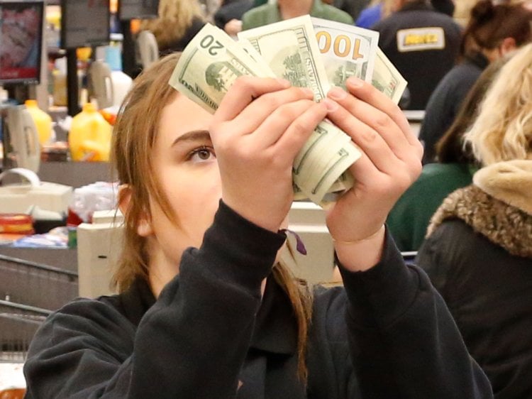 Amerika’da Work and Travel Programına Katılmış ve Katılacak Öğrencilerin Dikkatine