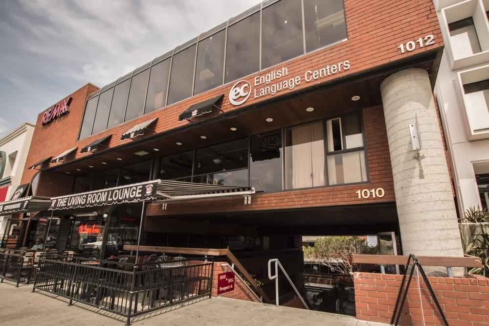 2. Köklü ve kaliteli bir okuldur.